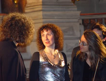 Branduardi (li.) mit Orchesterleiterin Francesca Torelli (Mi.) &copy; Mauro Pinardi